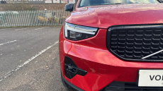 Volvo XC40 2.0 B4P Ultra Dark 5dr Auto Petrol Estate